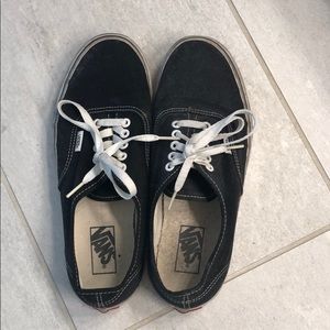 Vans Black lace up sneaker